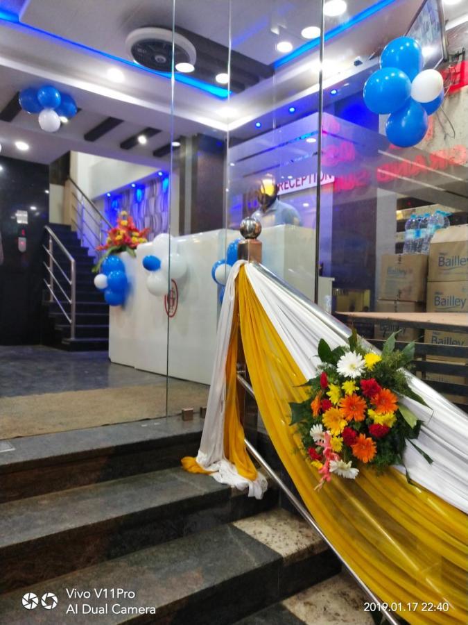 Hotel Grand Suites Μπανγκαλόρ Εξωτερικό φωτογραφία