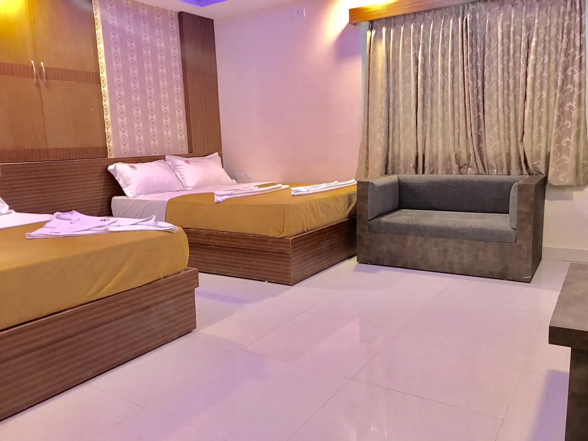 Hotel Grand Suites Μπανγκαλόρ Εξωτερικό φωτογραφία